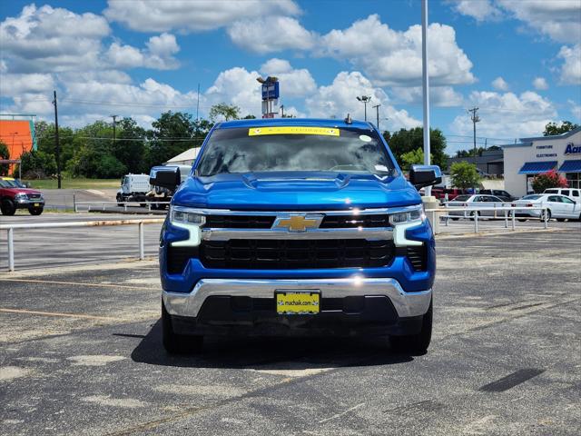 2022 Chevrolet Silverado 1500 2WD Crew Cab Short Bed LT