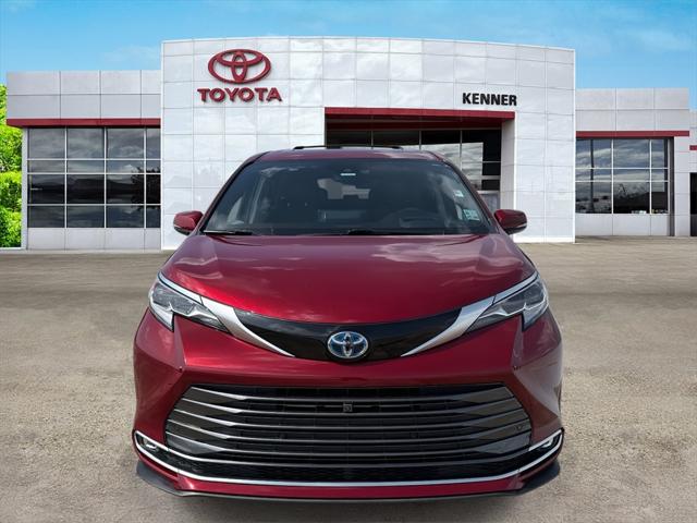 2022 Toyota Sienna Platinum