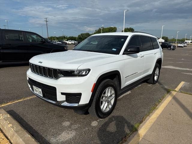 2024 Jeep Grand Cherokee L Laredo 4x2