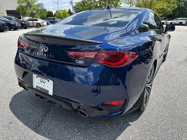 2022 INFINITI Q60 LUXE
