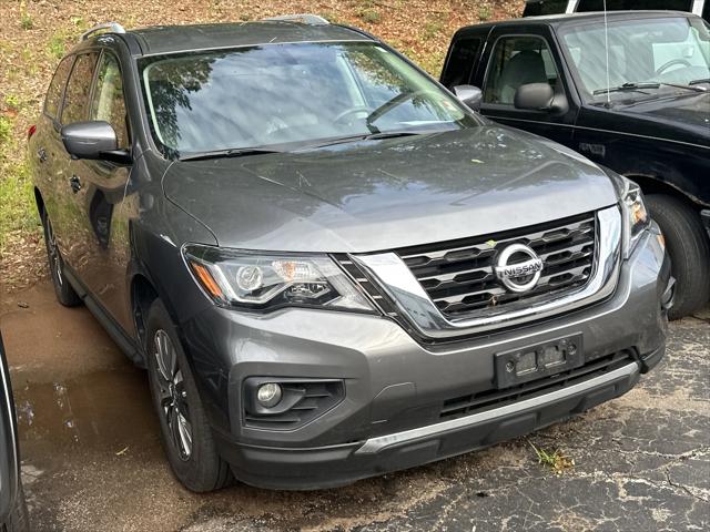 2020 Nissan Pathfinder SL 2WD