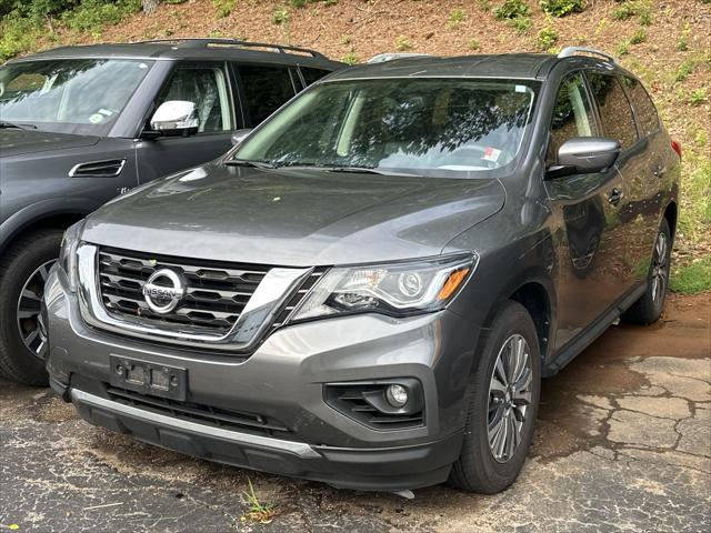 2020 Nissan Pathfinder SL 2WD