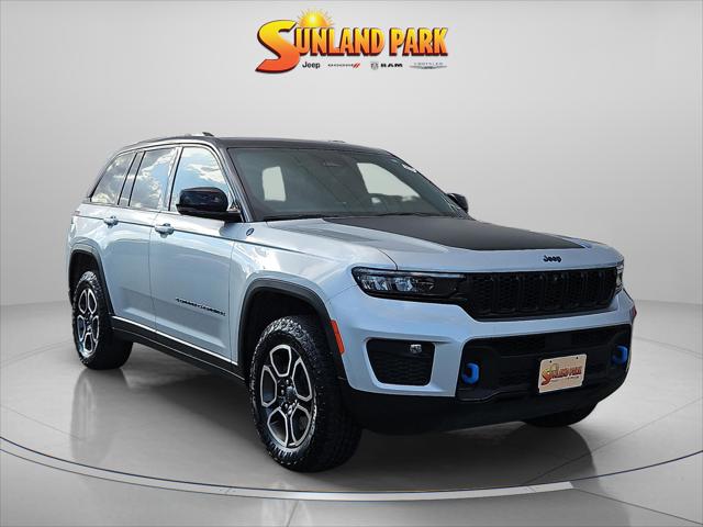 2022 Jeep Grand Cherokee 4xe Trailhawk 4x4