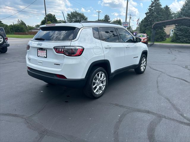 2023 Jeep Compass Latitude Lux FWD 2023 Jeep Compass Latitude Lux FWD