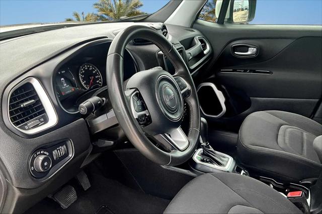 2020 Jeep Renegade Latitude FWD