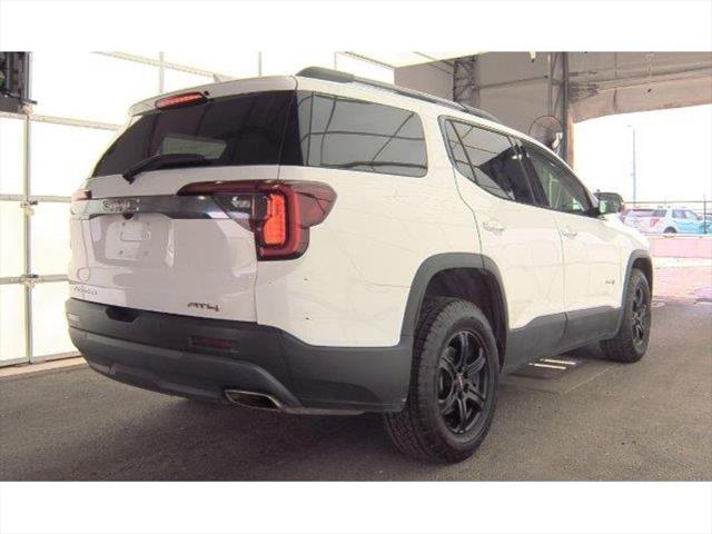 2023 GMC Acadia AWD AT4