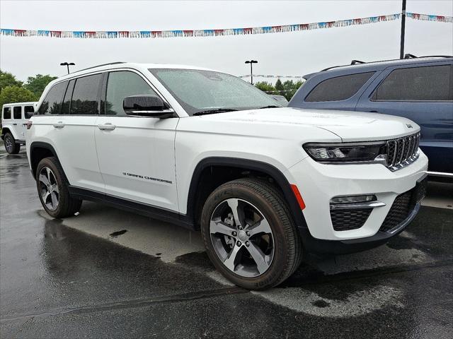 2023 Jeep Grand Cherokee 4xe 4WD 4DR 4WD
