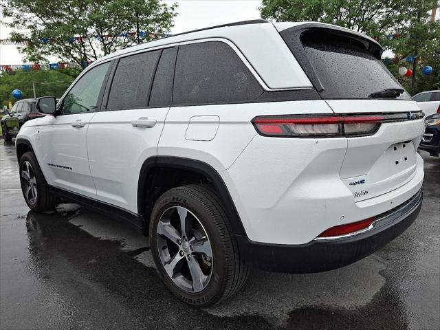 2023 Jeep Grand Cherokee 4xe 4WD 4DR 4WD
