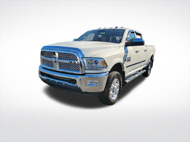 2018 RAM 3500 Laramie Crew Cab 4x4 64 Box