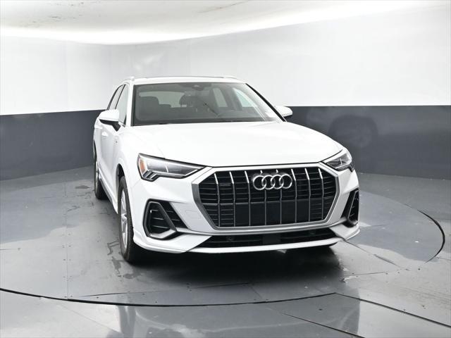 2024 Audi Q3 Premium 45 TFSI S line quattro Tiptronic
