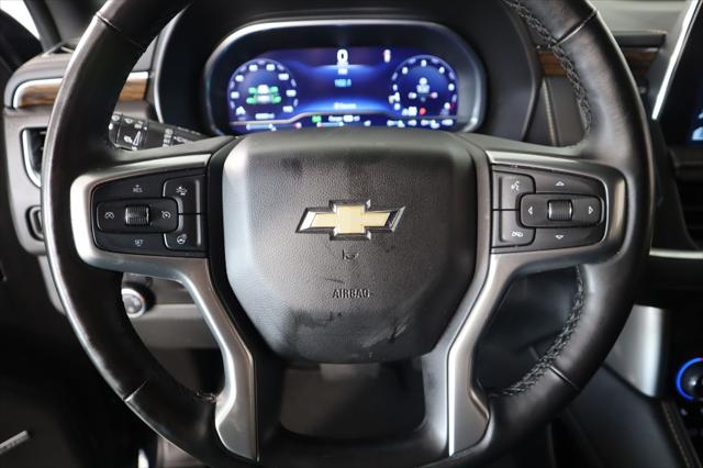 2023 Chevrolet Suburban 4WD Premier