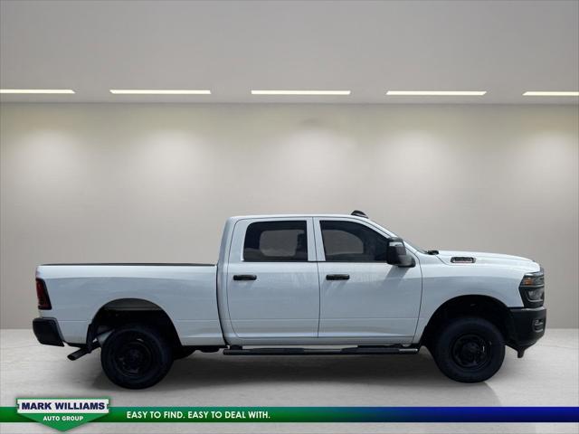 2025 RAM 2500 Tradesman Crew Cab 4x4 64 Box