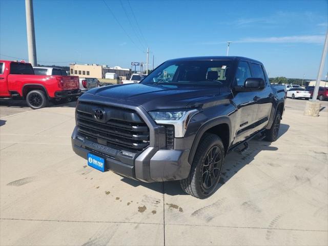 2025 Toyota Tundra SR5 4WD