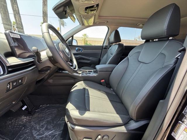 2025 Kia Sorento X-Line EX