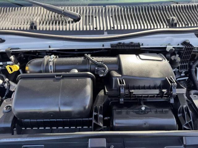 2022 Ford E-350 Cutaway Base