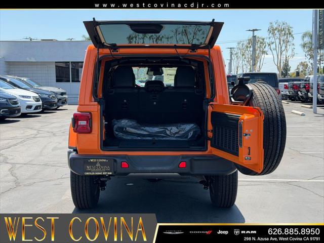 2025 Jeep Wrangler 4-Door Sahara 4x4