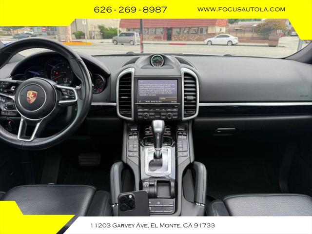 2016 Porsche Cayenne Base
