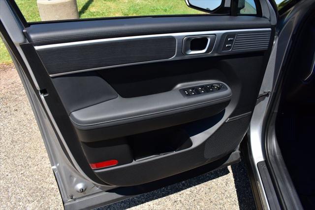 2025 Hyundai Santa Fe Hybrid Limited