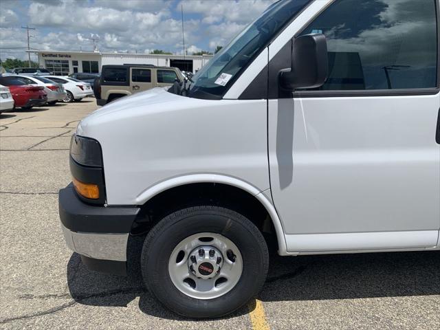 2025 GMC Savana Cargo RWD 2500 Regular Wheelbase Work Van