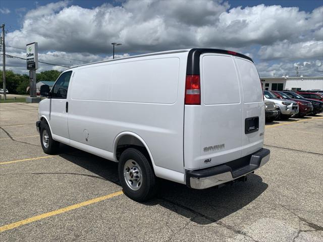 2025 GMC Savana Cargo RWD 2500 Regular Wheelbase Work Van
