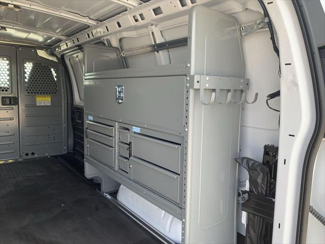2025 GMC Savana Cargo RWD 2500 Regular Wheelbase Work Van