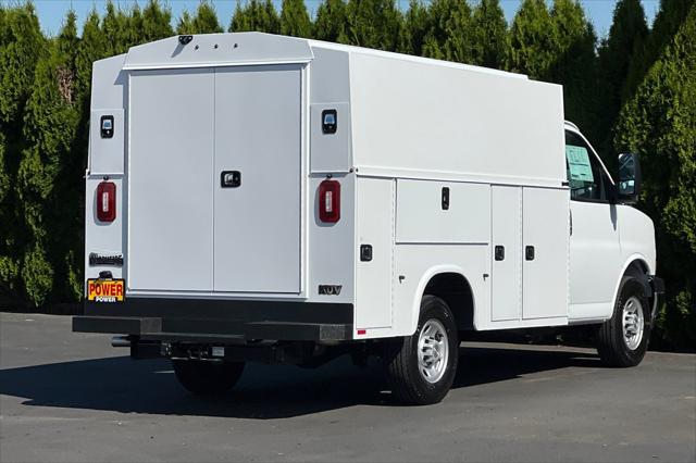 2025 Chevrolet Express Cutaway Work Van