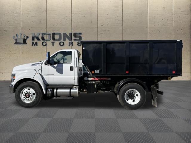 2025 Ford F-750 Base