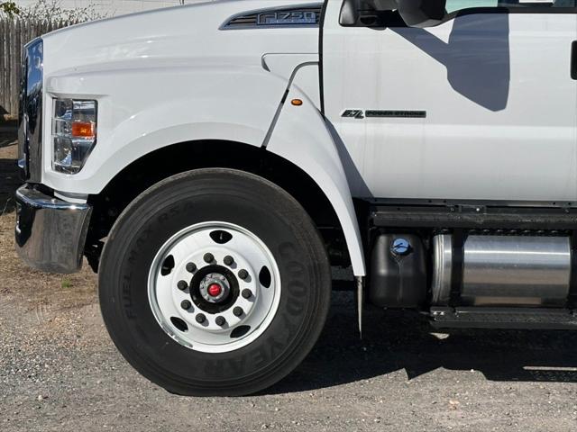 2025 Ford F-750 Base