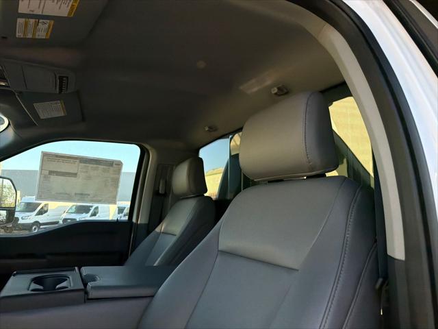 2025 Ford F-550 XL