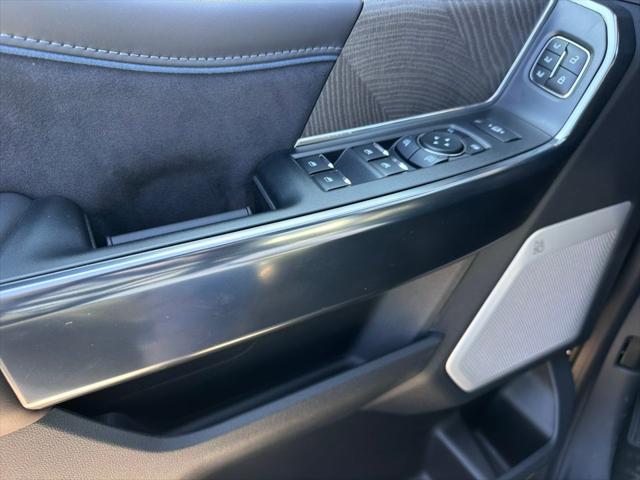 2025 Ford F-350 Platinum