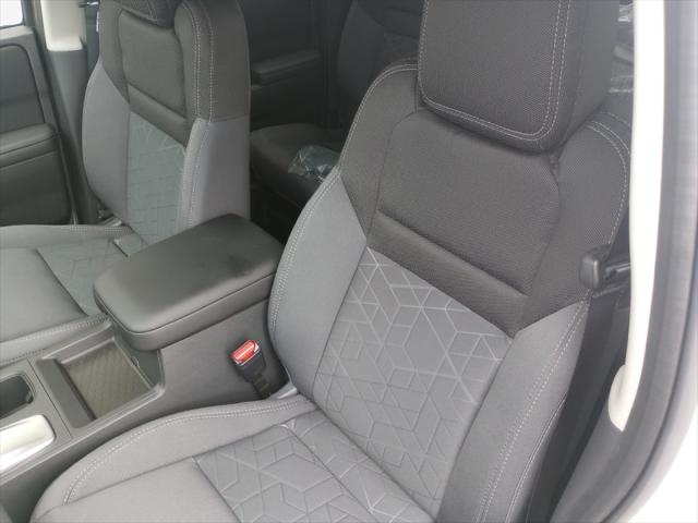 2025 Nissan Frontier Crew Cab S 4x2