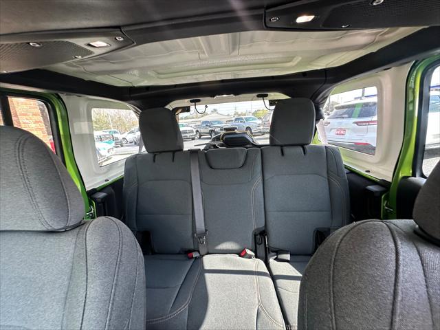 2025 Jeep Wrangler 4-Door Summit 4x4