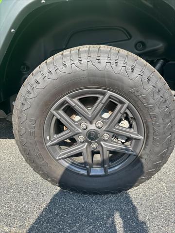 2025 Jeep Wrangler 4-Door Summit 4x4