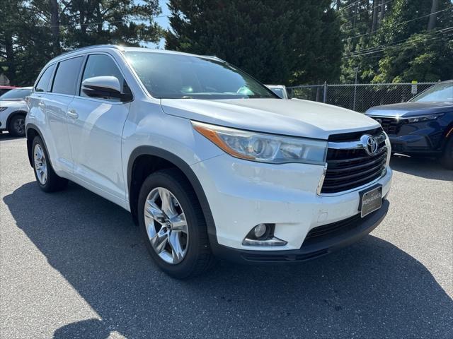 2016 Toyota Highlander Limited V6