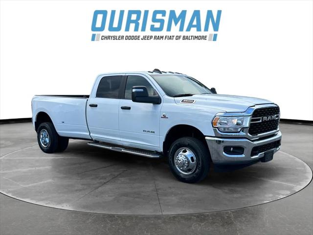 2024 RAM 3500 Big Horn Crew Cab 4x4 8 Box