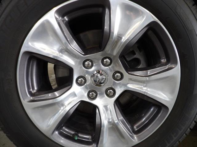 2020 Ram 1500 Laramie Crew Cab 4x4 5'7" Box