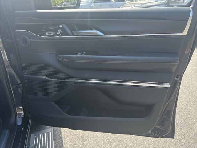 2024 Jeep Grand Wagoneer Series III Obsidian 4x4
