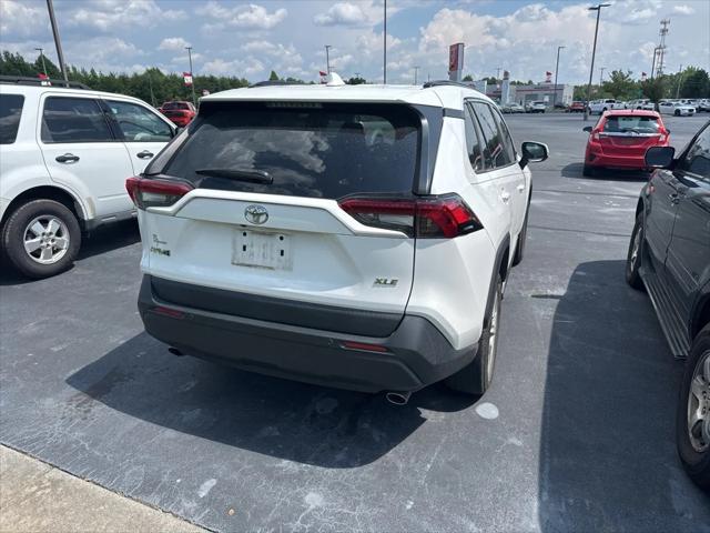 2019 Toyota RAV4 XLE