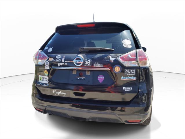 2015 Nissan Rogue S