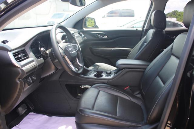 2023 GMC Acadia AWD SLT
