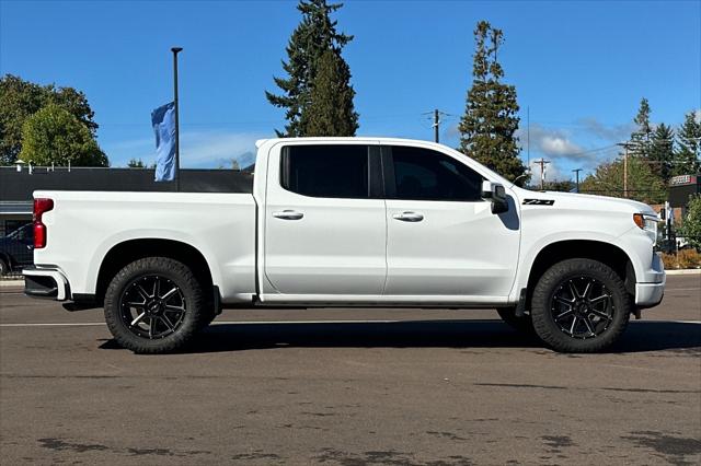 2024 Chevrolet Silverado 1500 4WD Crew Cab Short Bed RST