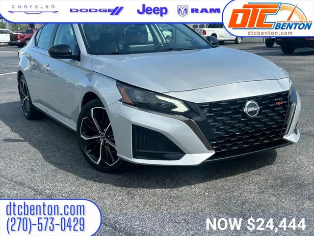 2023 Nissan Altima SR FWD