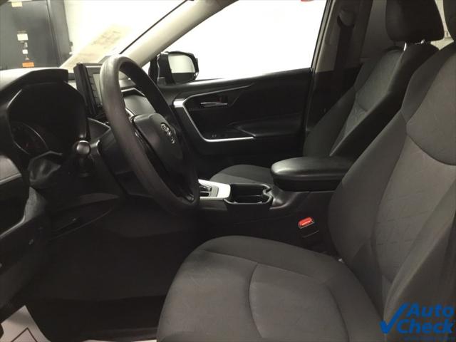 2020 Toyota RAV4 XLE