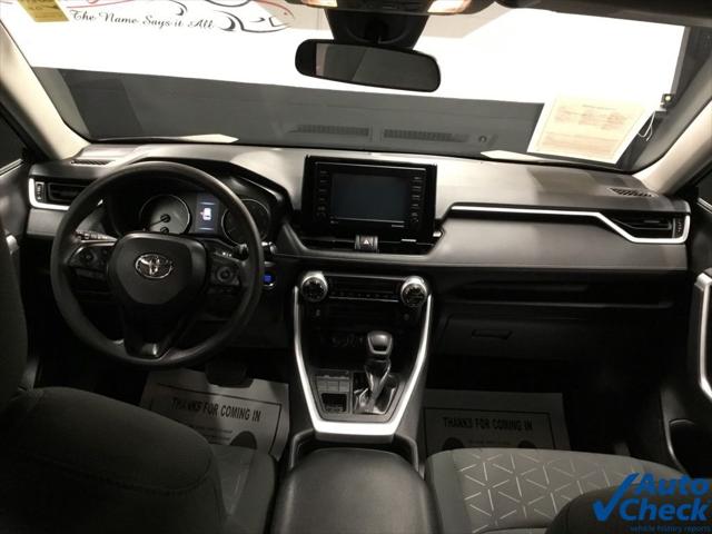 2020 Toyota RAV4 XLE