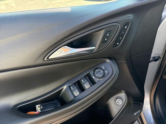 2025 Buick Encore GX Avenir AWD