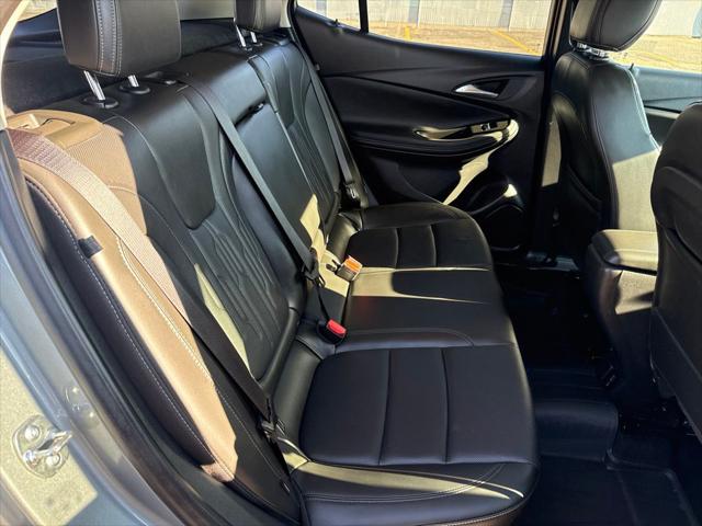 2025 Buick Encore GX Avenir AWD