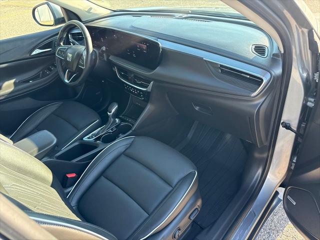 2025 Buick Encore GX Avenir AWD