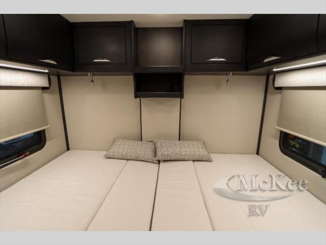 2026 Mercedes-Benz Sprinter 3500XD Chassis Standard Roof 4-Cyl Diesel HO