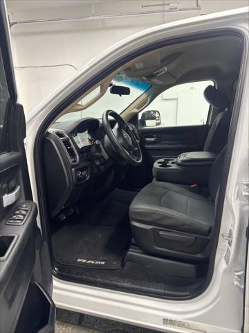 2019 Ram 3500 Tradesman Crew Cab 4x4 8' Box