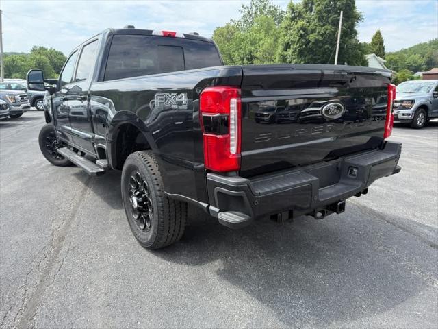 2025 Ford F-350 LARIAT